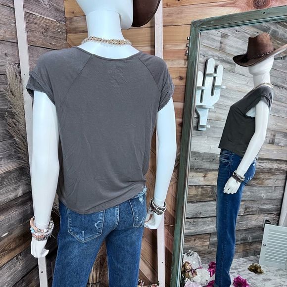 EUCÂ American Eagle Cropped Wide Neck Tee Super Softđź’— - Picture 4 of 5